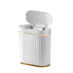 Poubelle automatique design ovale à parois cannelées 7L