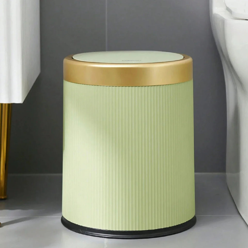 Petite Poubelle Moderne