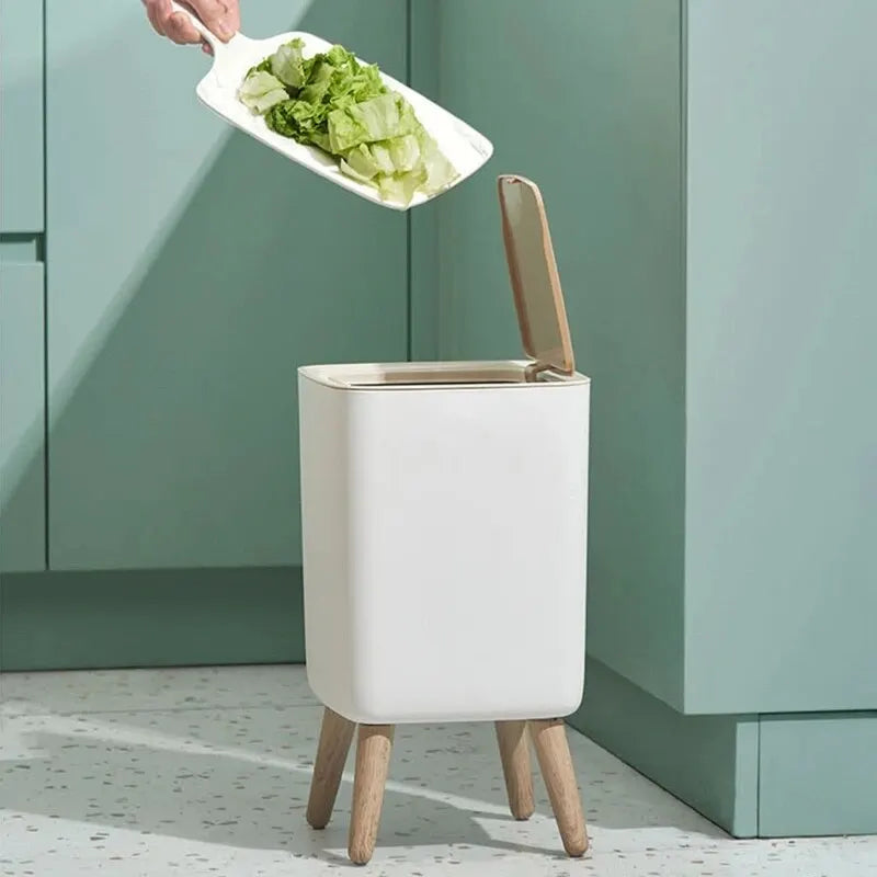 Poubelle à pression sur pied design élégant 10L