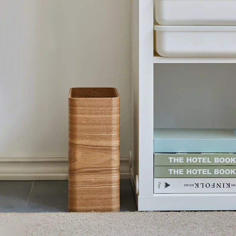Poubelle en Bois Durable