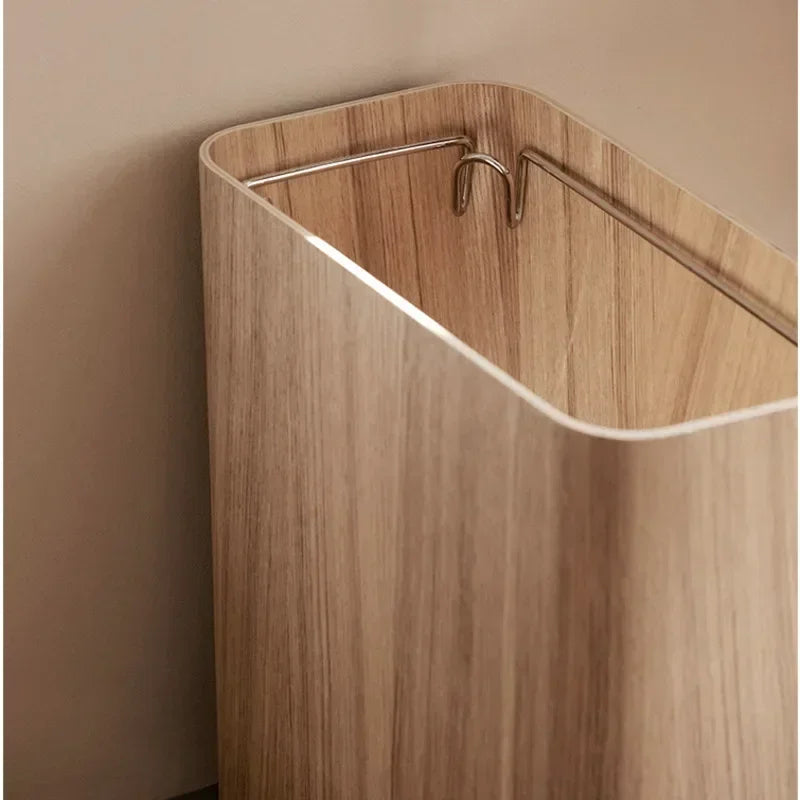 Poubelle en bois design rectangulaire finition frêne