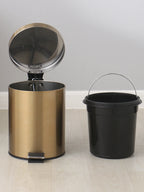 Poubelle salle de bain dorée 5L